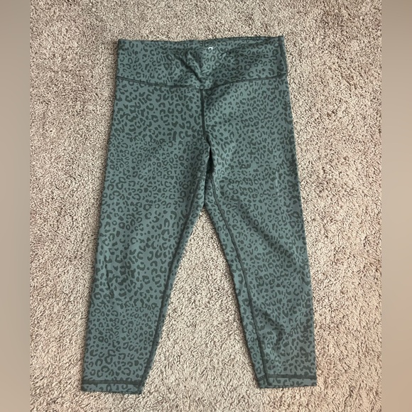 GAP Green and Black Leggings with Textured Pattern - Picture 1 of 3